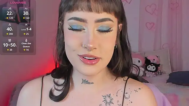 Snapshot of Tamara_uwu chatting on April 11, 2026, 12:40 am Tamara uwu online show from April 11, 2026, 12:40 am