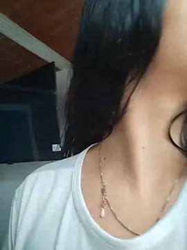 cynliu online show from June 17, 2026, 9:14 pm