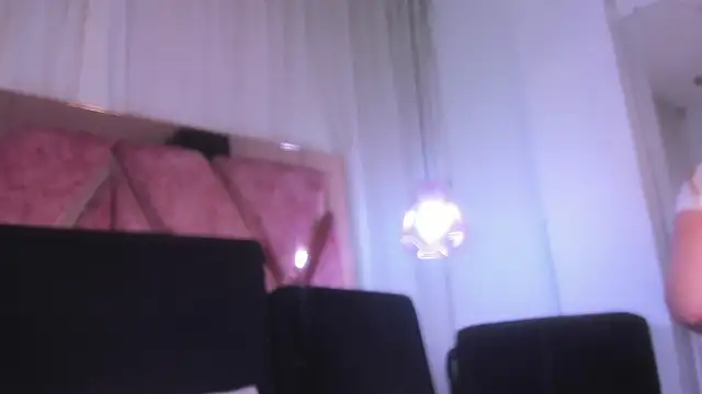 shantal cooper  online show from April 2, 2026, 7:09 pm