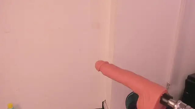 shantal cooper  online show from April 9, 2026, 7:42 pm