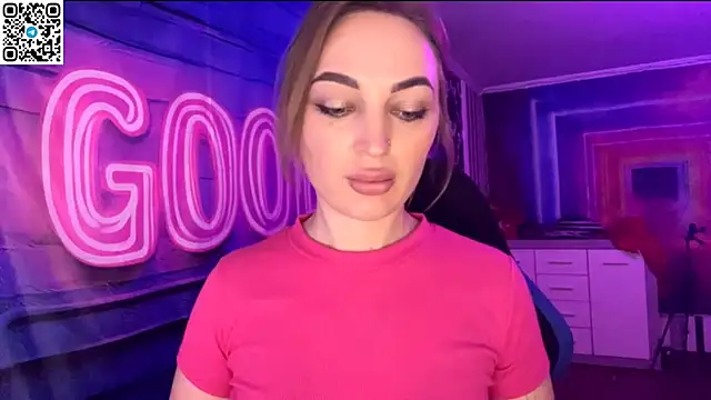 Vellora  online show from April 13, 2026, 4:00 pm