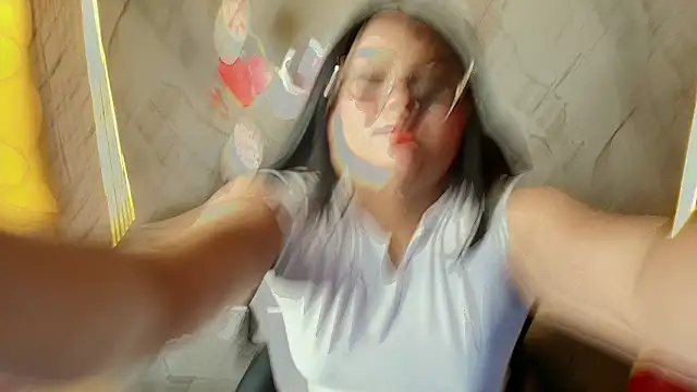 Berchy tf online show from February 15, 2026, 1:32 pm