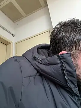 hessds34 online show from March 11, 2026, 7:46 am