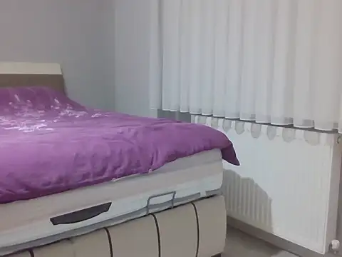 hessds34 online show from March 16, 2026, 7:49 pm