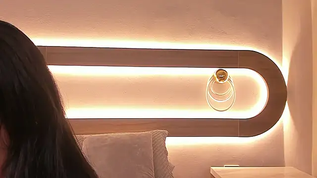 Snapshot of Violeta_sum chatting on March 23, 2026, 12:27 pm Violeta sum online show from March 23, 2026, 12:27 pm