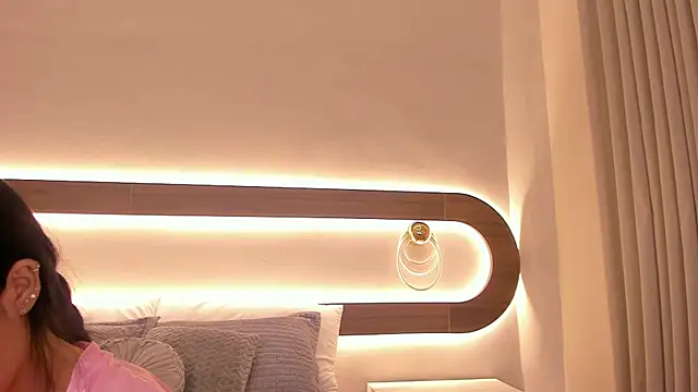 Snapshot of Violeta_sum chatting on March 30, 2026, 12:39 pm Violeta sum online show from March 30, 2026, 12:39 pm