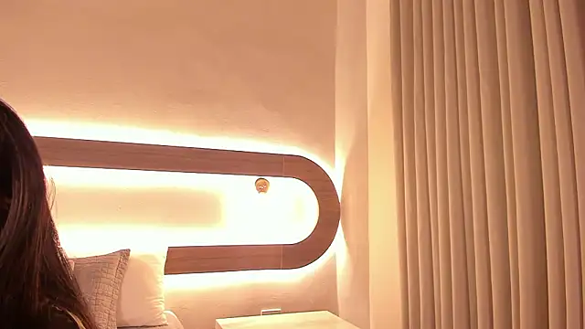 Snapshot of Violeta_sum chatting on March 11, 2026, 12:10 pm Violeta sum online show from March 11, 2026, 12:10 pm