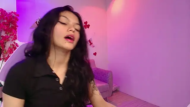 Maddie T18 online show from February 28, 2026, 11:32 am