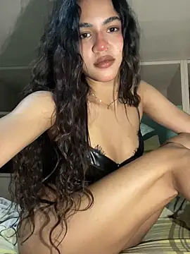 Snapshot of Blair_Miller1 chatting on February 7, 2026, 6:32 am Blair Miller1 online show from February 7, 2026, 6:32 am