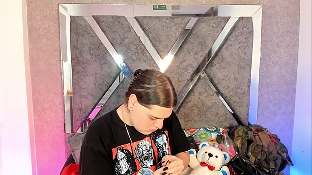 leenox nexus online show from February 7, 2026, 9:12 pm