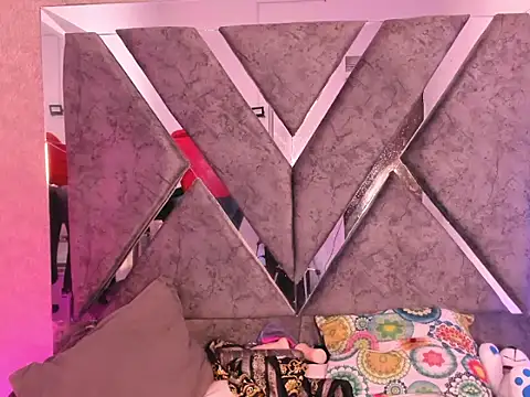 leenox nexus online show from February 10, 2026, 12:20 am