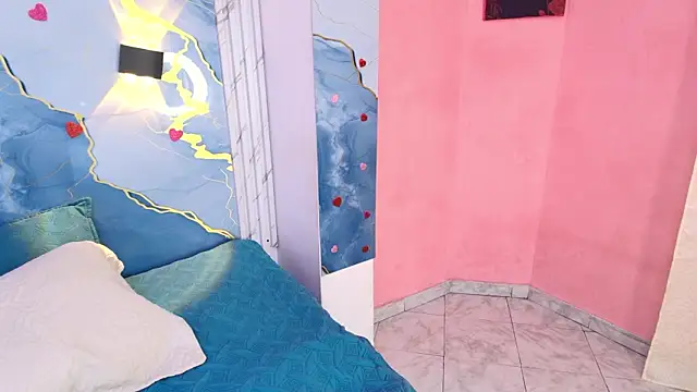 crystal love08 online show from March 27, 2026, 7:59 pm