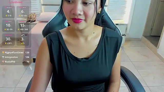 Snapshot of Yaiza_farak chatting on February 13, 2026, 2:22 am Yaiza farak online show from February 13, 2026, 2:22 am