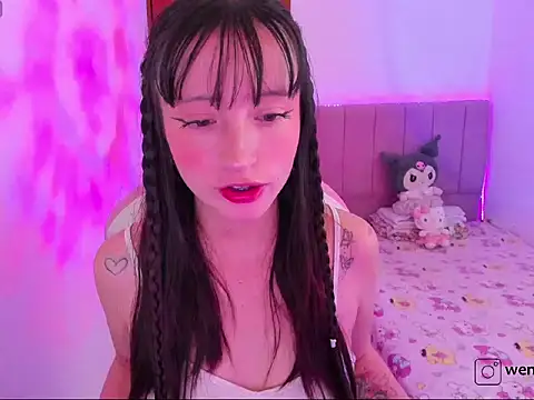 wenn  online show from April 5, 2026, 1:01 am