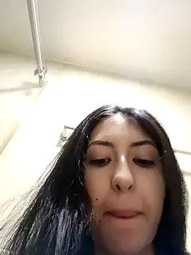 caramelo fly online show from February 24, 2026, 9:15 pm