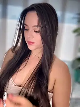 ElleRose- online show from March 7, 2026, 9:31 pm