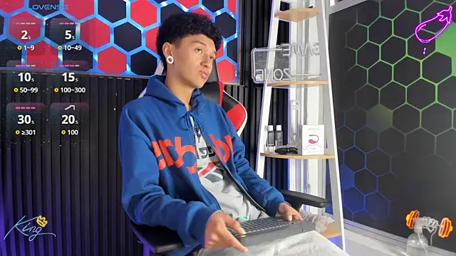 David Banks  online show from April 6, 2026, 12:28 pm