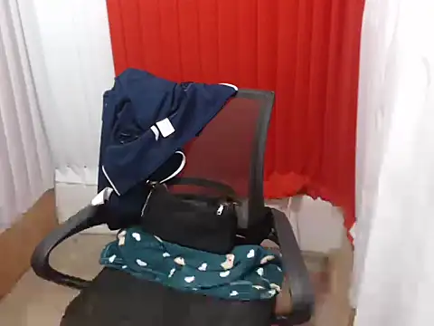 Snapshot of Wild_flower19 chatting on March 22, 2026, 3:02 pm Wild flower19 online show from March 22, 2026, 3:02 pm