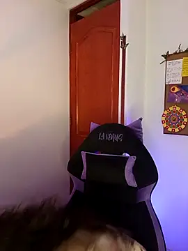 Snapshot of la_venuss chatting on February 25, 2026, 12:44 am la venuss online show from February 25, 2026, 12:44 am