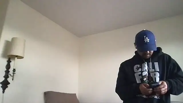 Miles98  online show from April 10, 2026, 8:27 pm