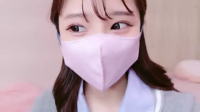  MIYUnya online show from March 28, 2026, 10:05 am