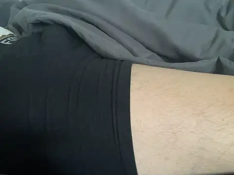 dadlover01 online show from April 23, 2026, 10:22 am