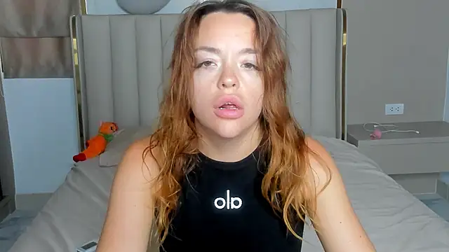 stellaa quenn online show from February 27, 2026, 12:11 am