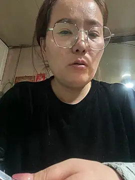 Snapshot of Youyou_12 chatting on February 19, 2026, 9:39 am Youyou 12 online show from February 19, 2026, 9:39 am