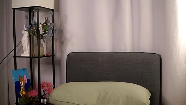 TemikaAltvater online show from May 10, 2026, 2:41 pm