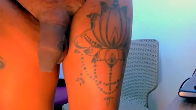 bigcock hard  online show from June 27, 2026, 2:39 am