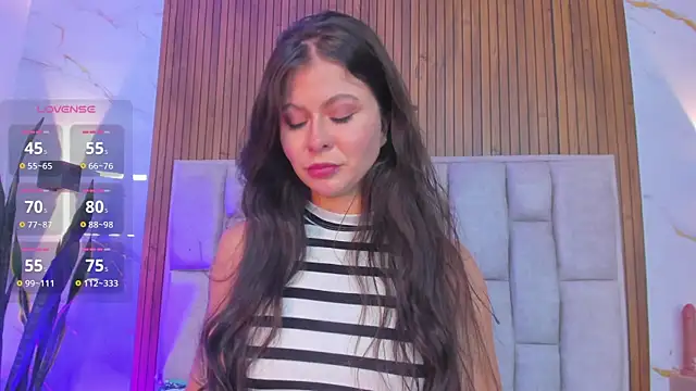 Scarlet Rosexx online show from May 11, 2026, 12:23 am