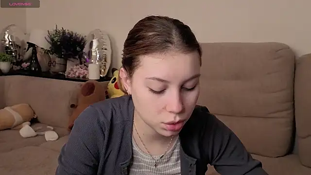 JadwigaTagliavia online show from February 21, 2026, 9:11 am