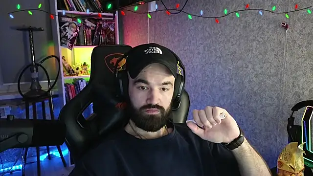 Snapshot of _Mostly_ chatting on February 16, 2026, 9:13 pm Mostly online show from February 16, 2026, 9:13 pm