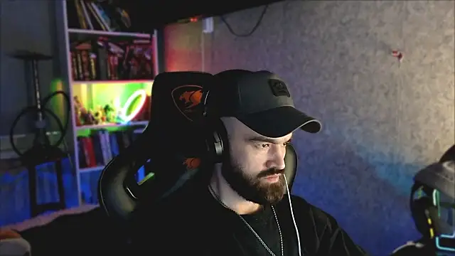  Mostly  online show from March 31, 2026, 9:39 pm