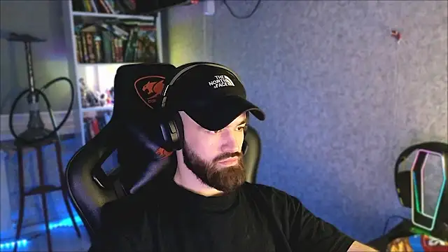  Mostly  online show from March 3, 2026, 9:55 pm