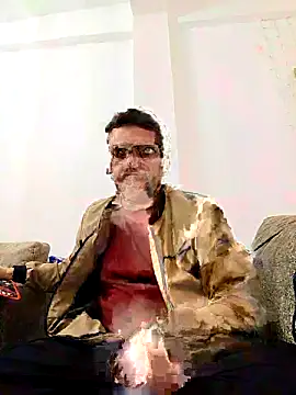 NatanCasad0 online show from February 10, 2026, 11:15 pm