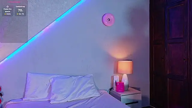 Snapshot of wendy_william chatting on May 6, 2026, 10:03 pm wendy william online show from May 6, 2026, 10:03 pm