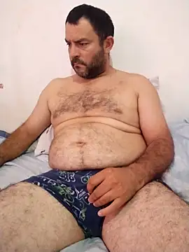 lio199010 online show from April 14, 2026, 5:07 pm