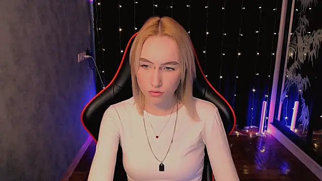 Snapshot of crybambi chatting on February 19, 2026, 9:50 am crybambi online show from February 19, 2026, 9:50 am