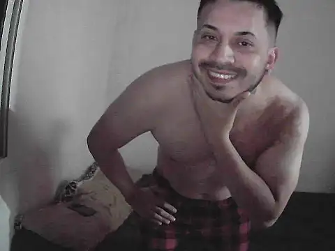 Snapshot of JonatanBail chatting on February 3, 2026, 6:51 am JonatanBail online show from February 3, 2026, 6:51 am