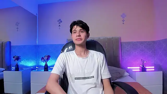 Derek Sinn online show from March 7, 2026, 8:25 pm