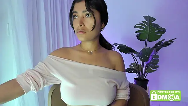 lovesweetash online show from February 6, 2026, 2:51 am