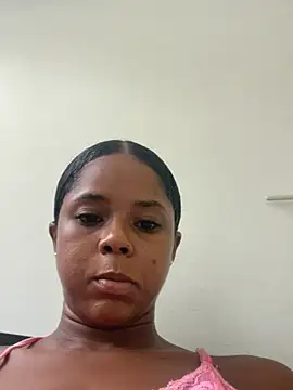 Snapshot of LIA_PARKERR chatting on April 28, 2026, 4:11 pm LIA PARKERR online show from April 28, 2026, 4:11 pm