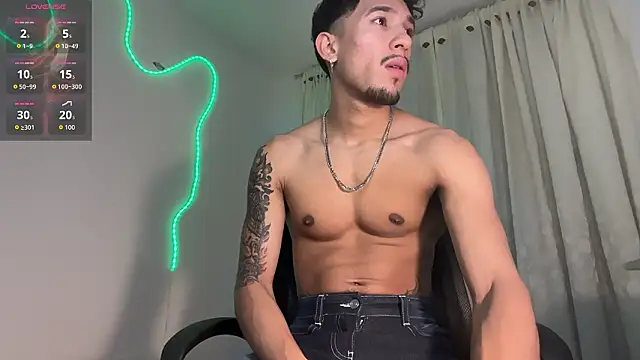 rafael stone11 online show from March 29, 2026, 3:19 am