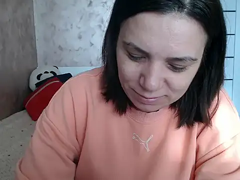 Snapshot of LorraGrey chatting on March 13, 2026, 6:40 am LorraGrey online show from March 13, 2026, 6:40 am