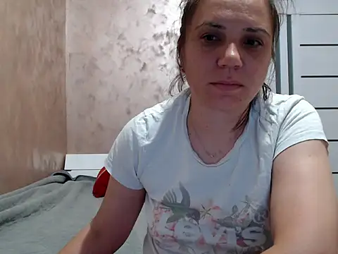 Snapshot of LorraGrey chatting on May 31, 2026, 7:58 pm LorraGrey online show from May 31, 2026, 7:58 pm