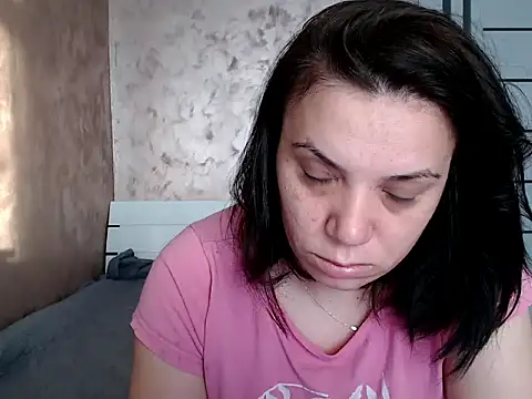 Snapshot of LorraGrey chatting on April 10, 2026, 4:19 am LorraGrey online show from April 10, 2026, 4:19 am