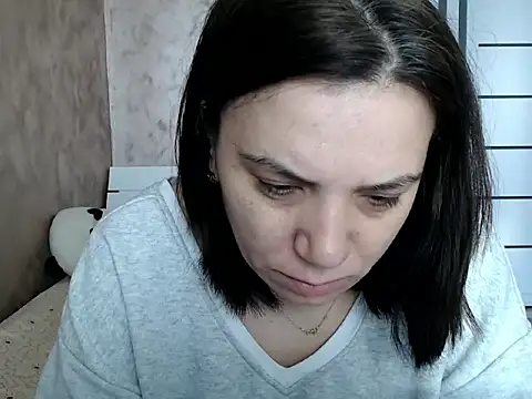 Snapshot of LorraGrey chatting on March 16, 2026, 6:39 am LorraGrey online show from March 16, 2026, 6:39 am