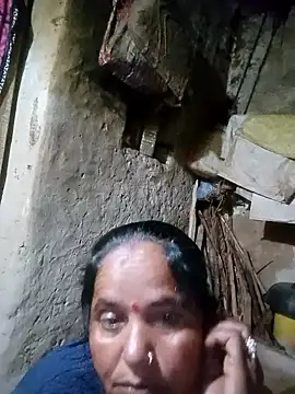 Snapshot of Gudid209896 chatting on February 11, 2026, 9:58 pm Gudid209896 online show from February 11, 2026, 9:58 pm