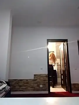 LannaQuinn online show from February 7, 2026, 2:52 am